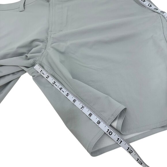 George Mens Light Gray Shorts SZ 42 Nylon Blend Golf Outdoor Activewear 9 inseam - Picture 7 of 9
